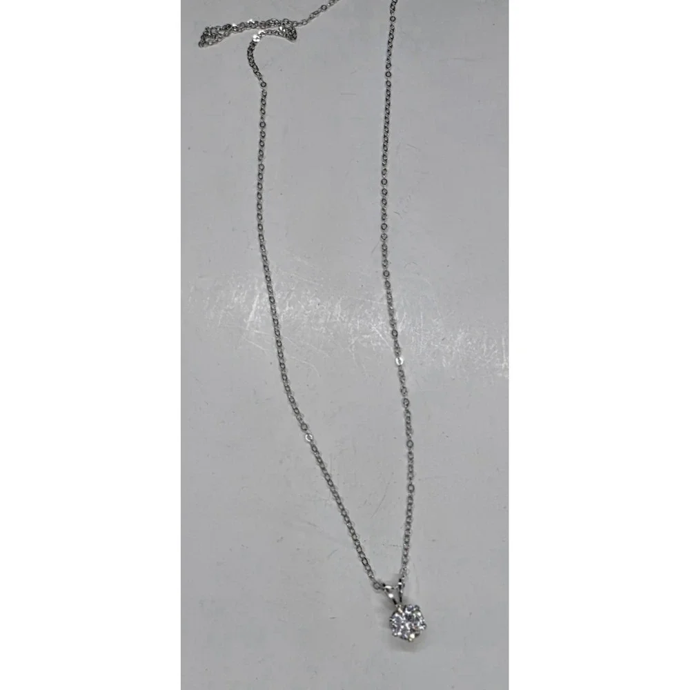 Beautiful Cubic Zirconia Solitaire Pendant Marked With OOC 925 Sterling Necklace